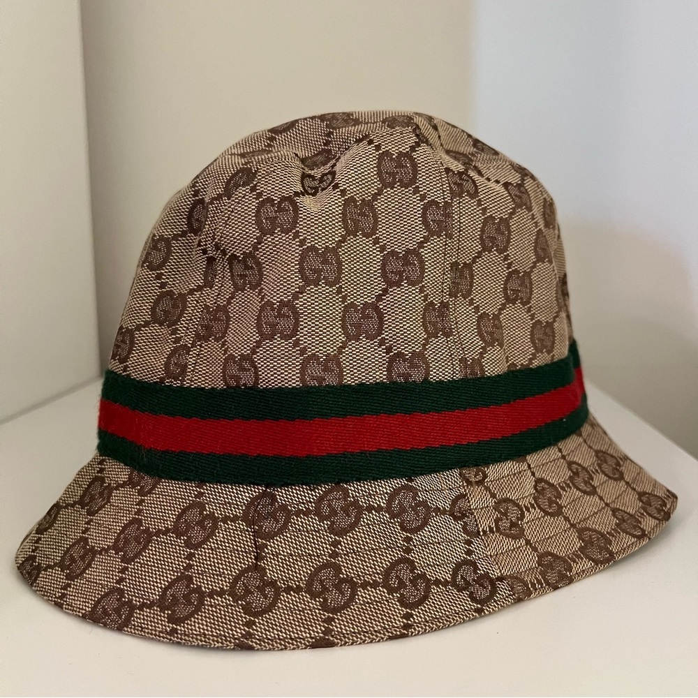 Iconic 90s GUCCI Bucket Hat